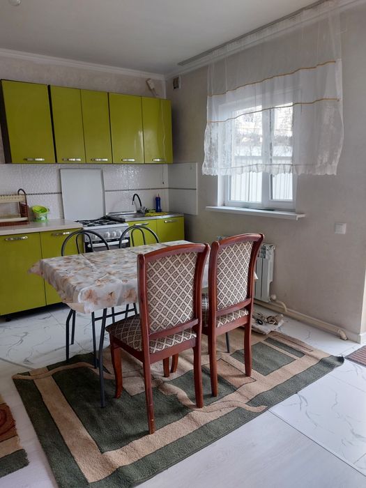 Сдам половину дома  малосемейным. можно с одним ребенком