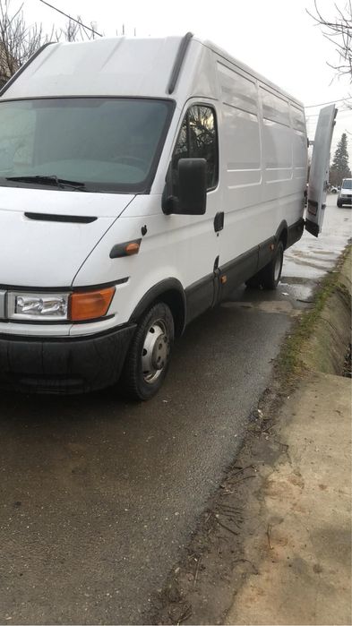 Masina se poate vedea in celaru dolj