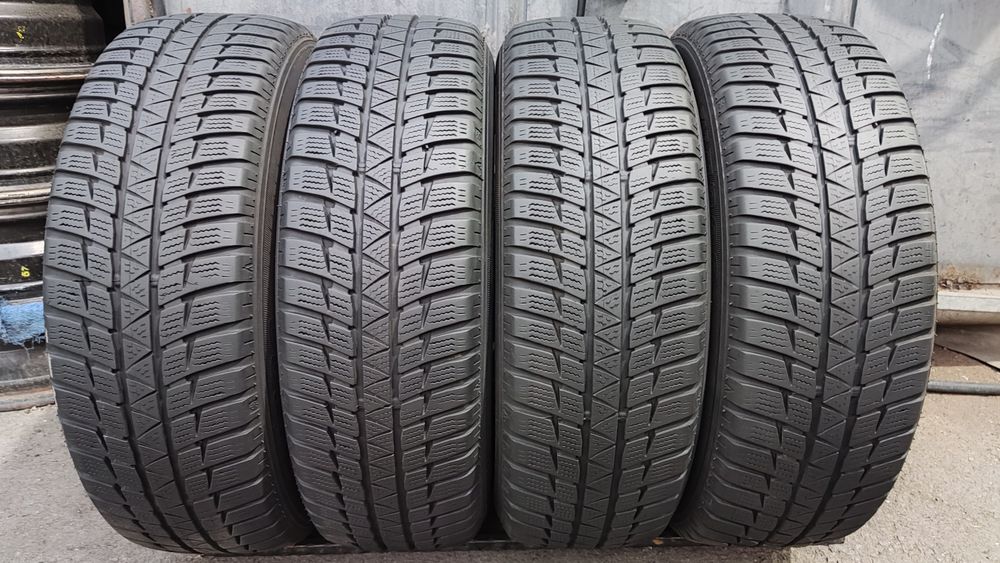 4бр. зимни гуми 185/65/15 Sumitomo, dot22
dot22
7mm
Добро състояние на