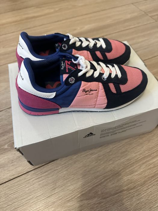 Дамски маратонки Pepe Jeans