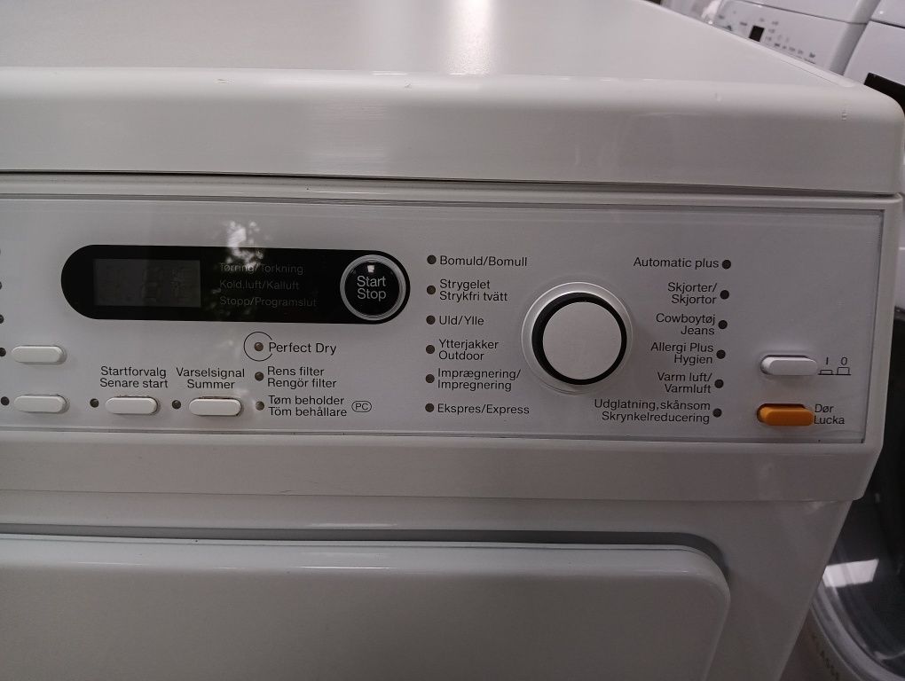 Сушилня с термопомпа Миеле Miele T8861 Edition111  24 месеца гаранция!