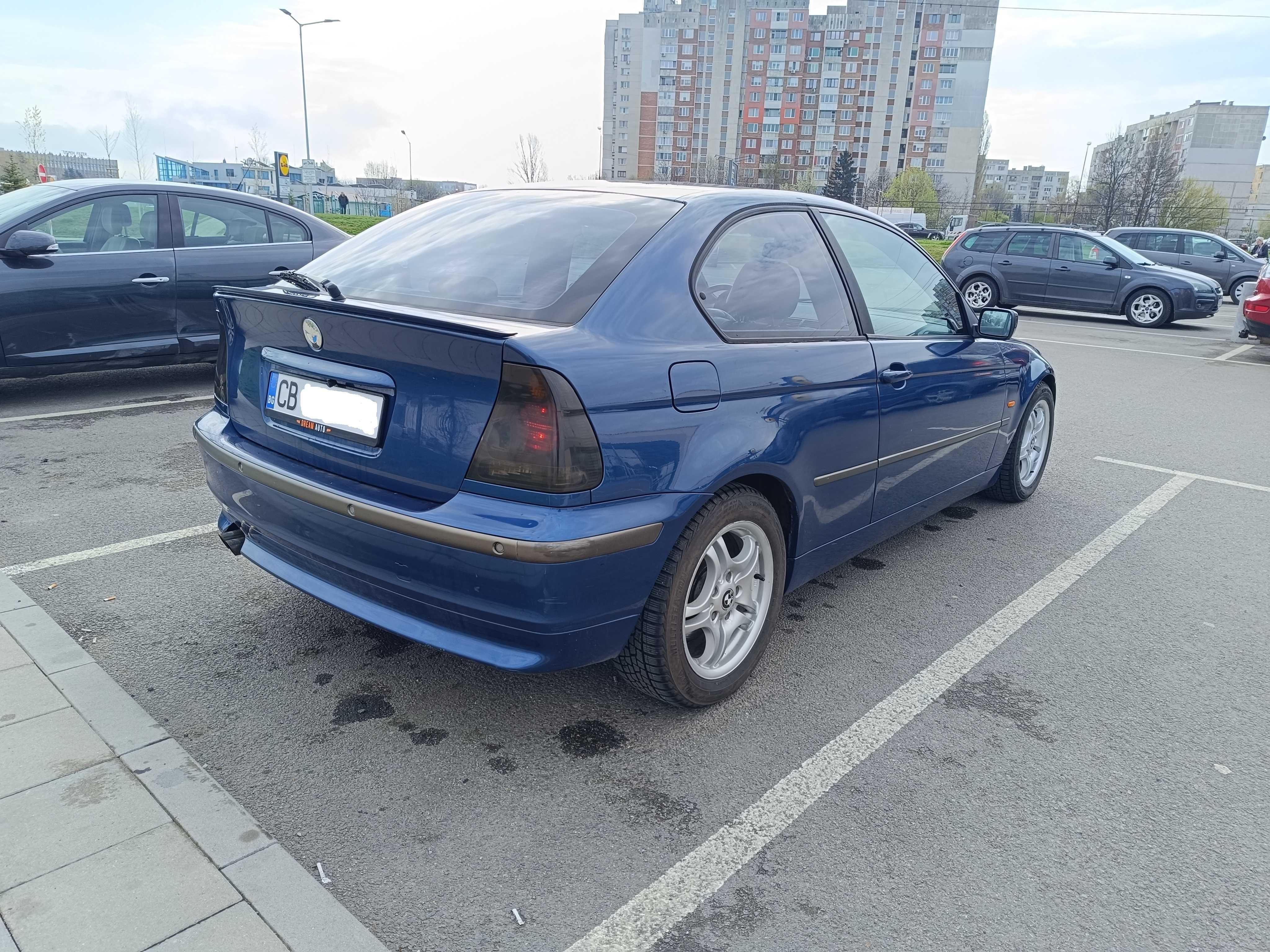 BMW E46 325ti - compact