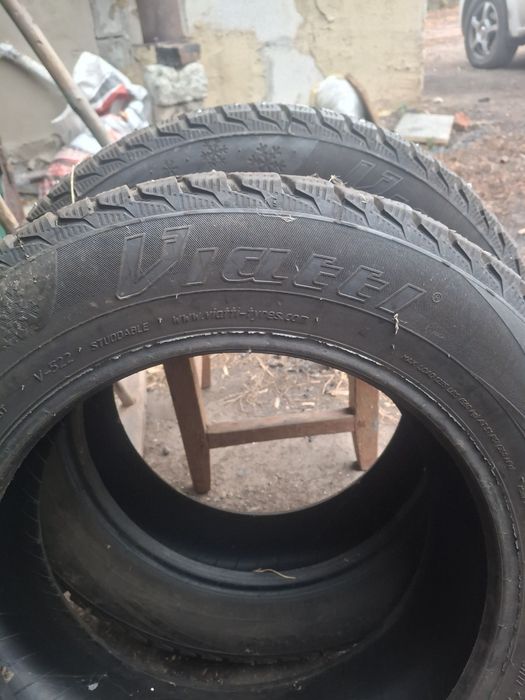 Продам покрышки на 15