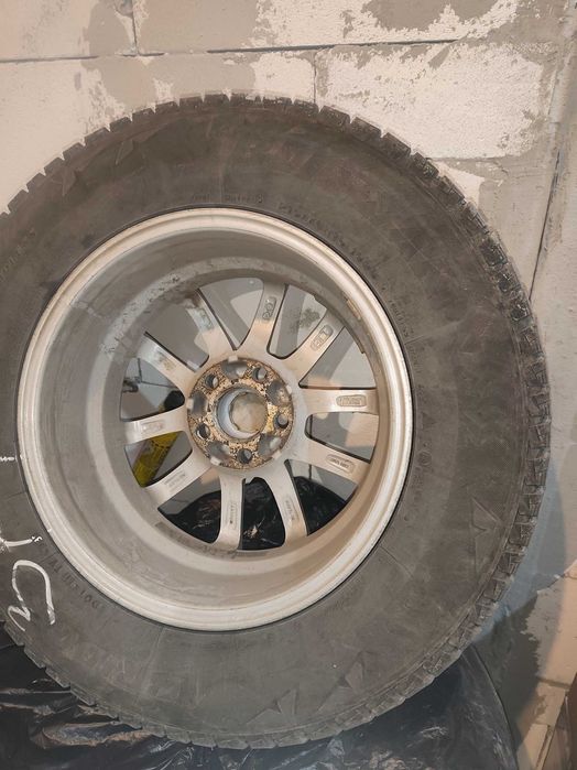 Джанти с гуми за Mitsubishi Outlander  5х114.3 16