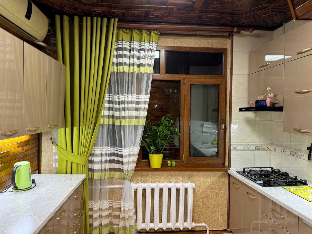 Продается 3-комнатная квартира в Юнусабаде-19!
