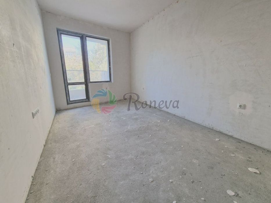 Продава се Тристаен апартамент в Варна, Левски - 115 кв.м за 1740 €/кв.м - Снимка #3