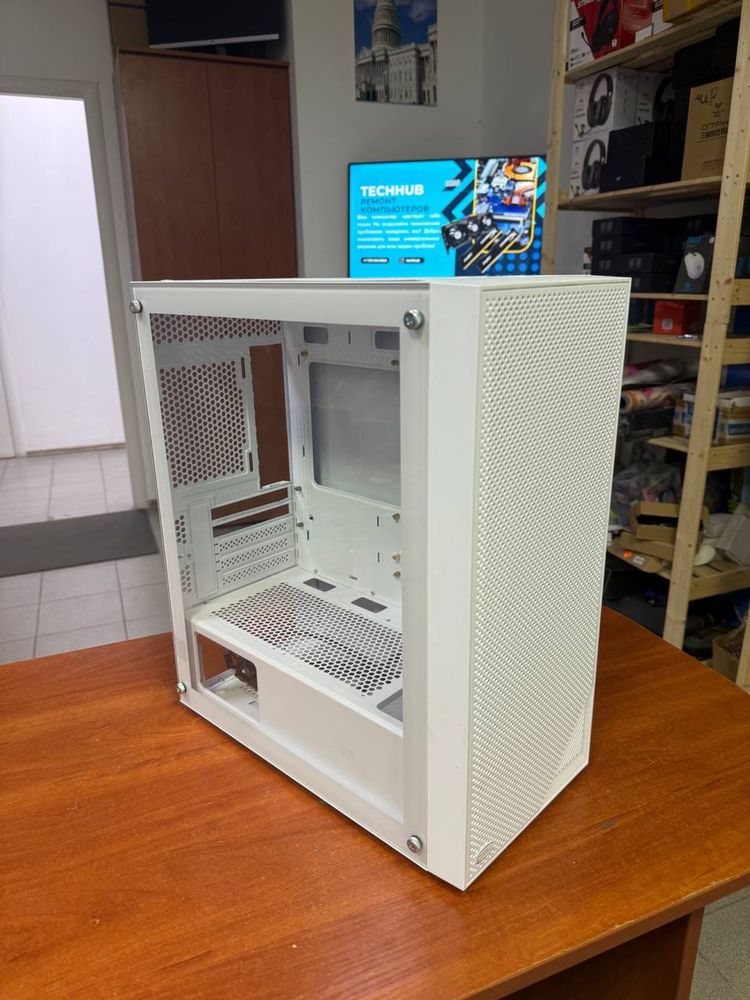 Корпус игровой для компьютера , ПК