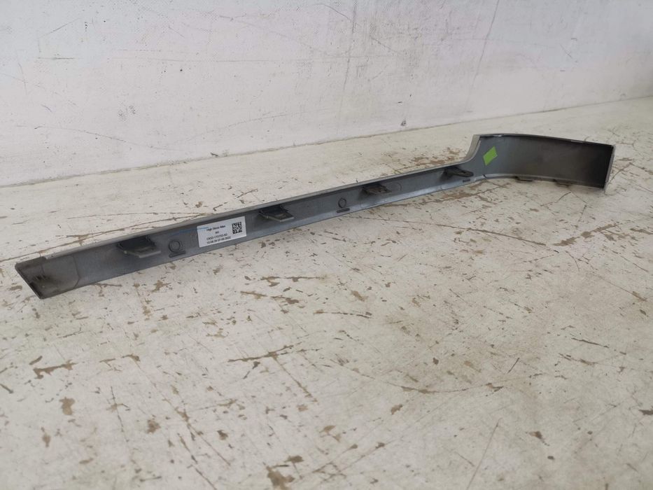 Орнамент задна броня Дясна / Ornament Zadna Bronya Dyasna Land Rover R