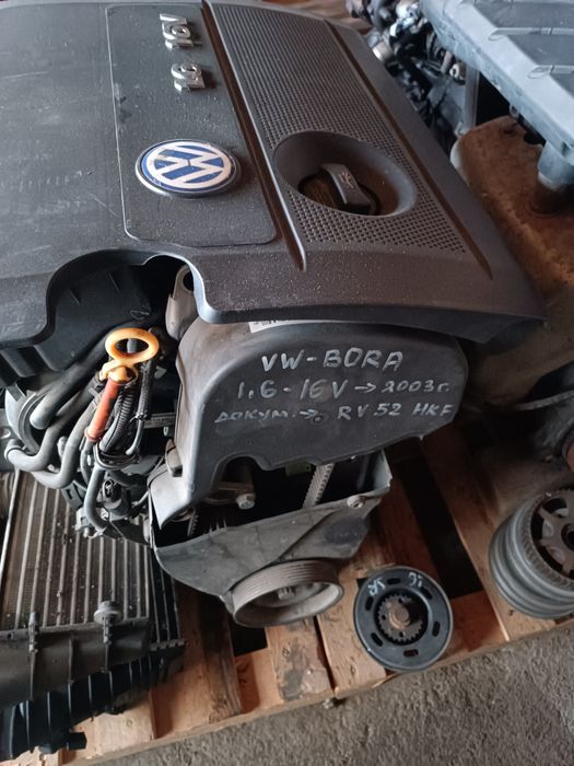 Двигател за Фолксваген 1.6 16V 2002г.