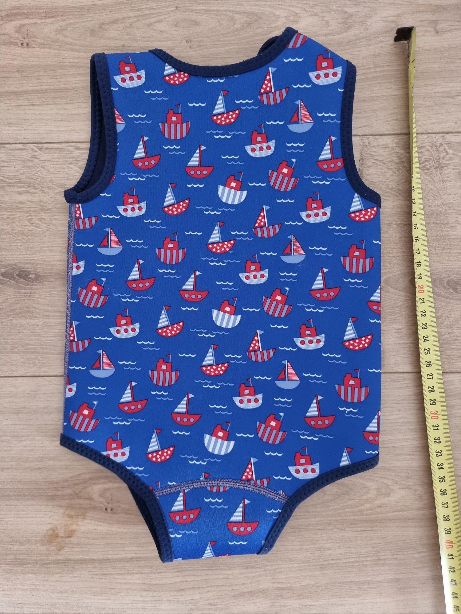 Costum de baie neopren Jojo Maman Bebe 6-12 luni cu scai