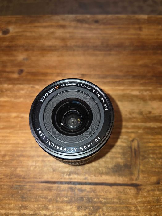 Fujifilm X-T50 Graphite Kit cu Obiectiv 16-50mm f/2.8-4.8