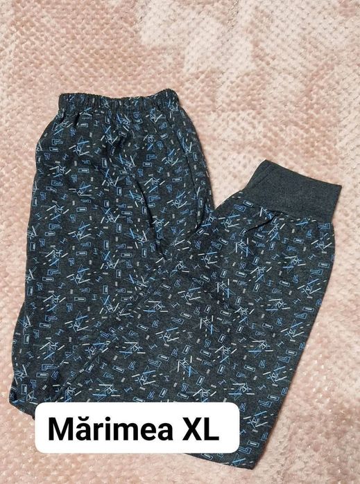 Pantaloni pijamale bărbați