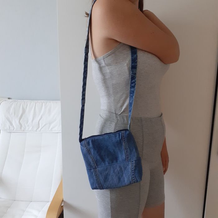 Малки дънкови чантички