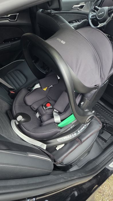 Scoica auto si baza isofix rotativa