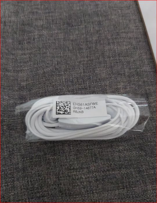 Casti cu microfon originale Samsung model ehs61asfwe hands-free noi