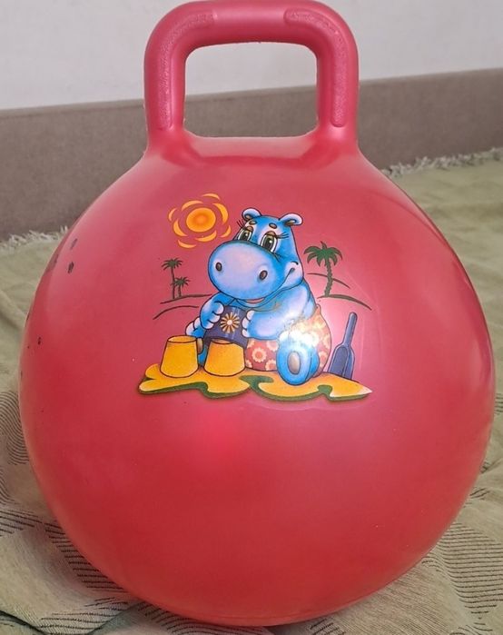 МЯч детский .большой