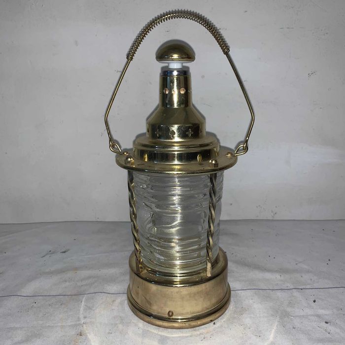 Sticla muzicala de whisky