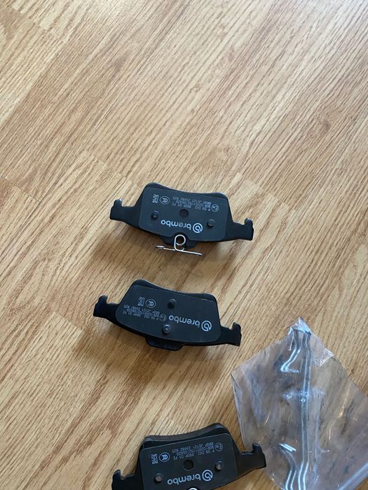 Накладки и дискове на Brembo