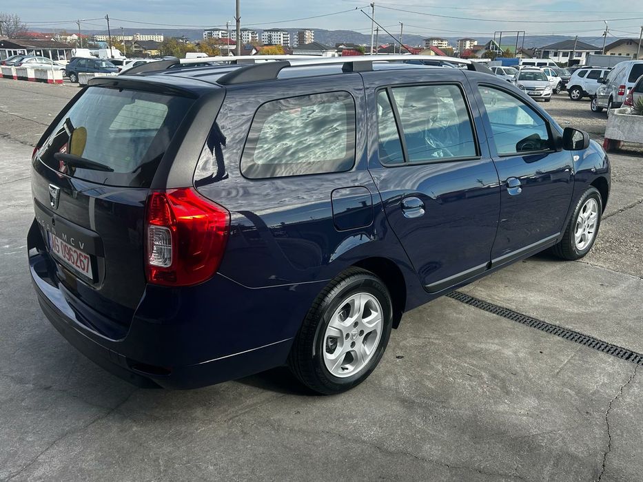 Logan Mcv Prestige  2015 90.000 de km full options stare noua