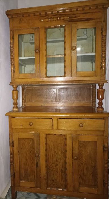 Продам буфет антиквариат