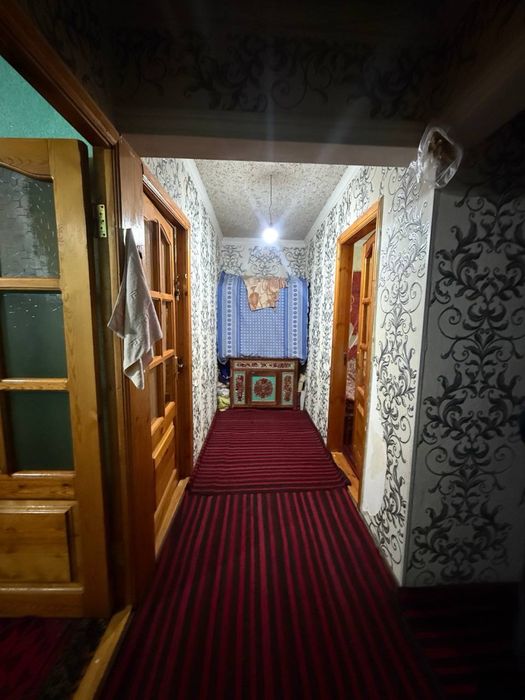Продается 3 ком. Квартира площадью 70 кв.м. В Саттепо ор. Базарчик