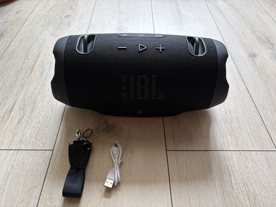 Boxa portabila bluetooth