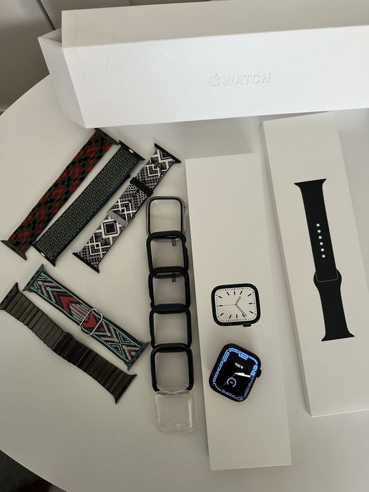 APPLE Watch Series 7 45mm Midnight Aluminium Case