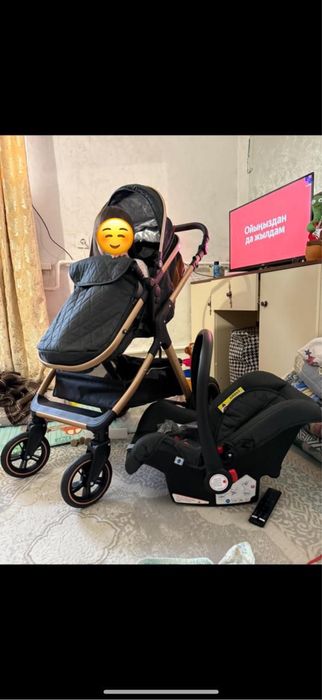 Продам б/у коляску 2в1