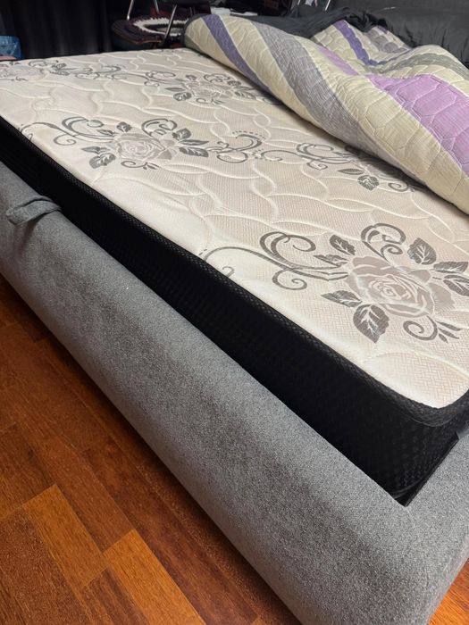 Продам матрас 200х180