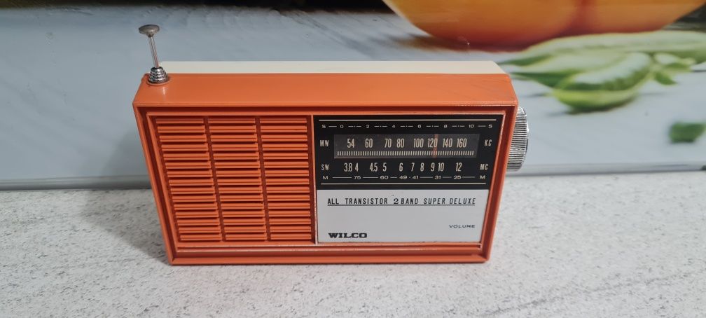 Aparat radio vechi Sanyo Wilco Super Deluxe 1964.