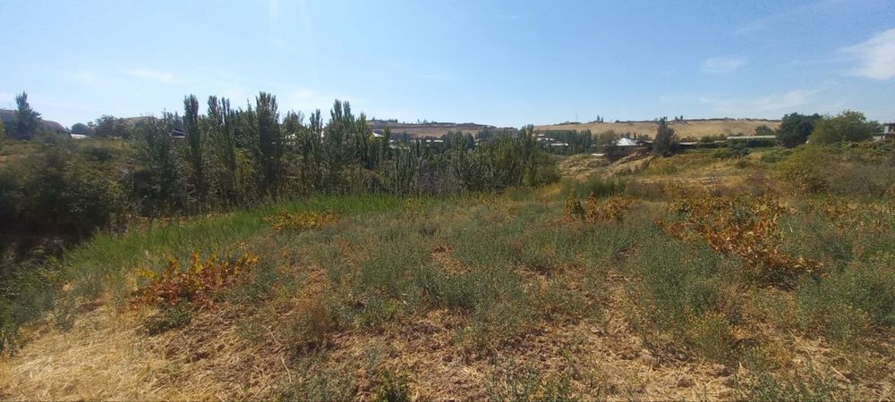 Ер майдони сотилади!