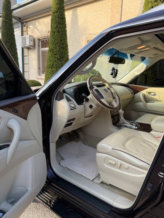 Nissan Patrol platinum