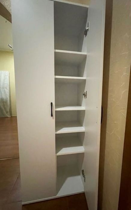 Шкаф в хорошем состоянии