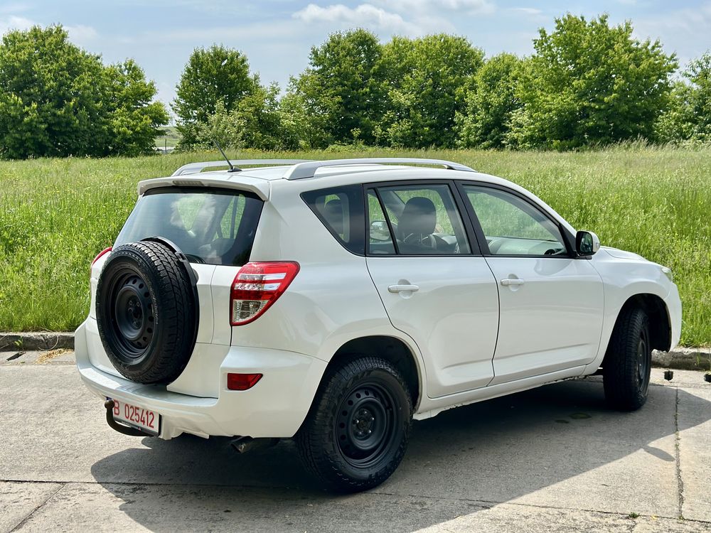 Toyota Rav 4 an 2011 euro 5 4x4