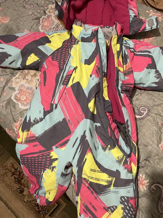 Продам детский комбинезон