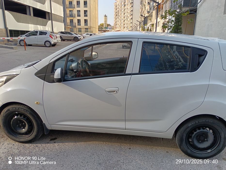 Spark 2014 yil mexanika mator 1.25 1 pozitsani 3 qilingan