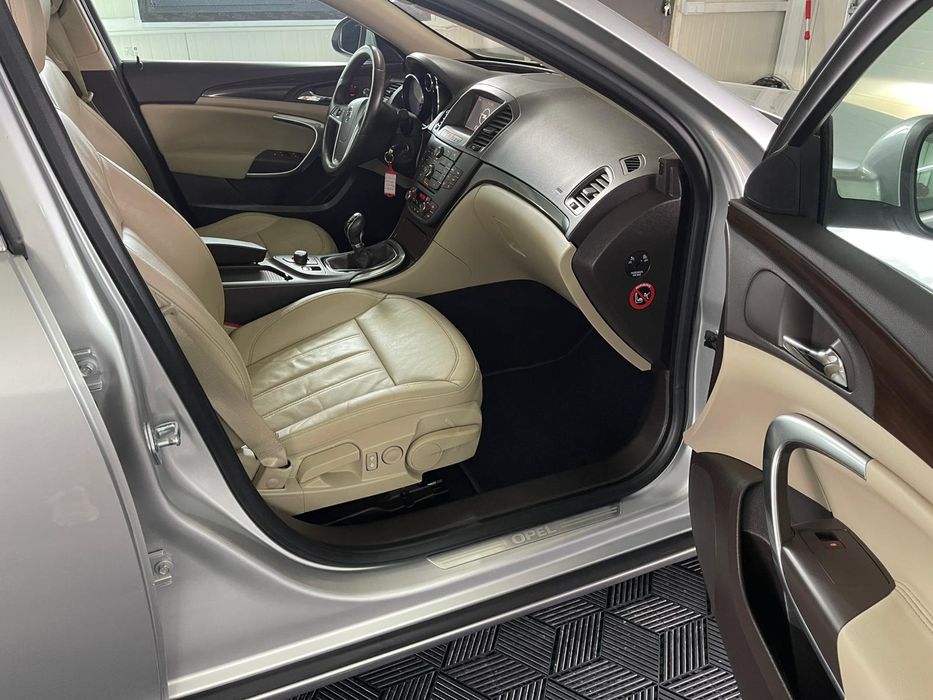 Opel Insignia 2009  1.8 Cosmo 140 Cp EURO 5