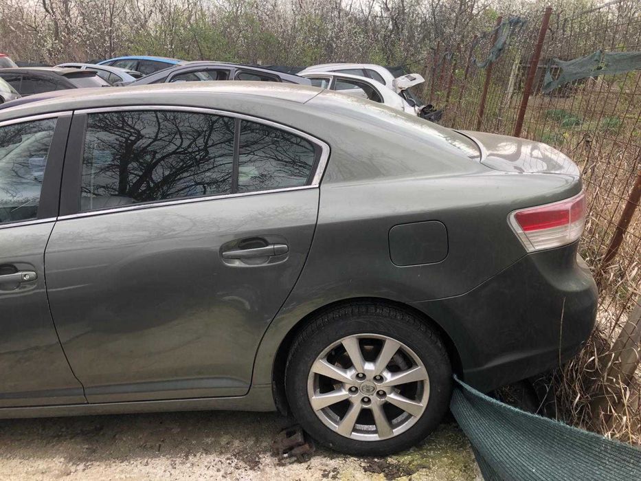 Dezmembram Toyota Avensis T27 1.8 Benzina 2009