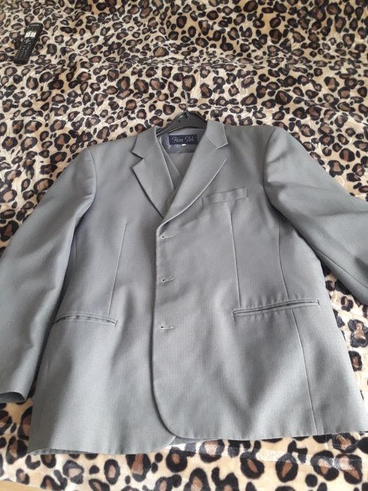 Vand costum barbatesc albastru deschis  model  Rem Ark  mărimea 58