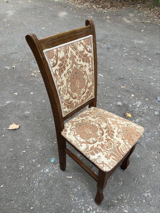 Стулья для гостиной