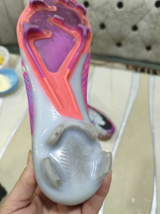 Бутцы AIR zoom в отличном состоянии