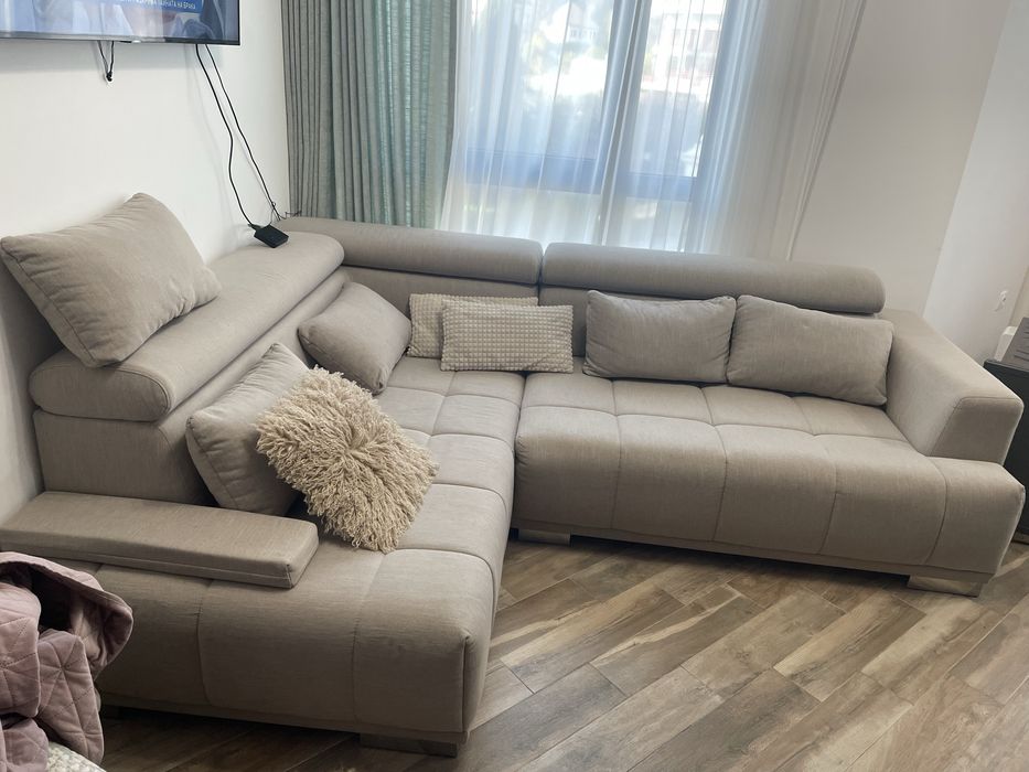 Разтегателен диван спалня