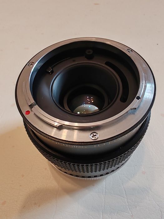 Dublor Vivitar cu macro pe montura Canon FD