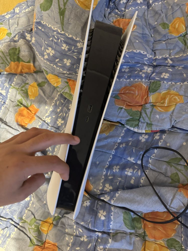 Vand ps5 + playseat cu volan