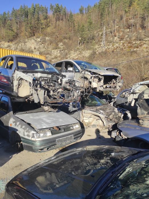 Пасат 2 1.8 комби на части