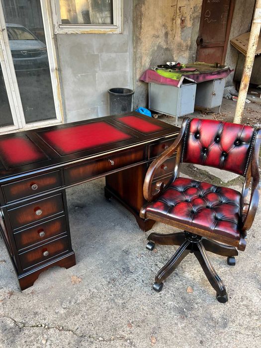 Birou clasic+Scaun Chesterfield!
