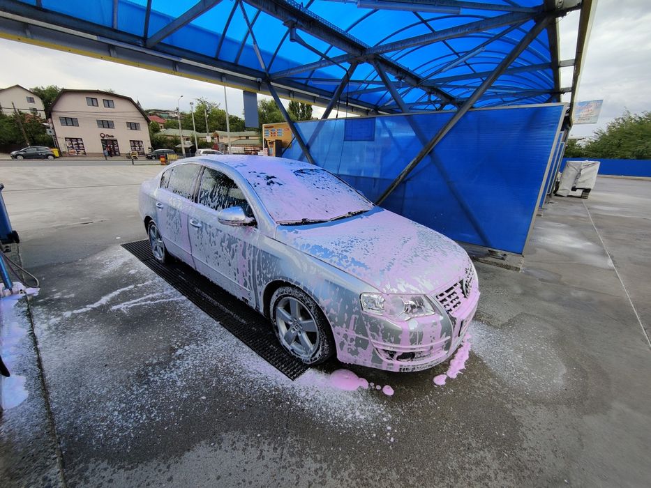 Vând Passat B6 sedan