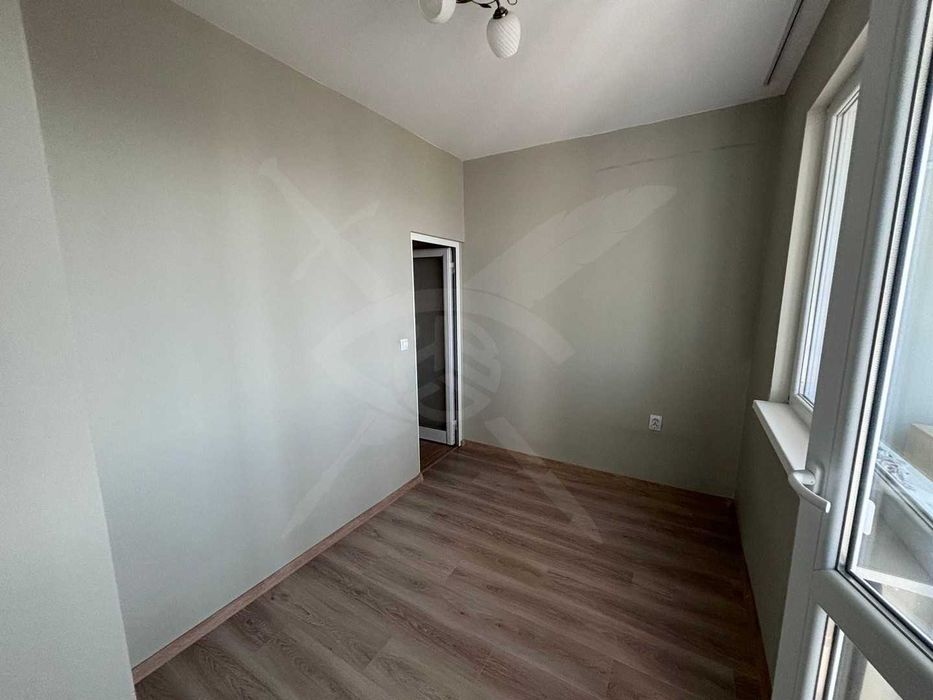 Продава се Двустаен апартамент в Варна, Владислав Варненчик - 50 кв.м за 1530 €/кв.м - Снимка #2