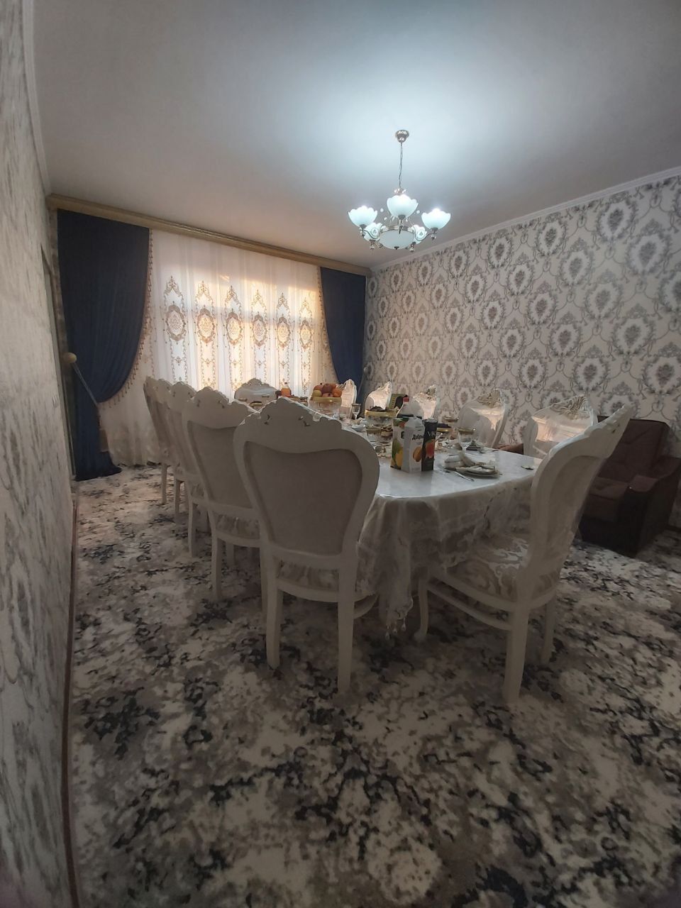 Продаю свой Дом, Яшнабадский район ул.Баку до центра 1-2 км.