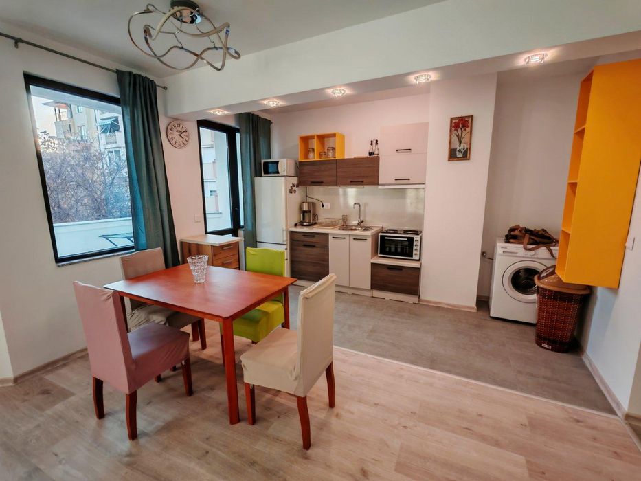 Двустаен апартамент под наем в кв. Кючук Париж